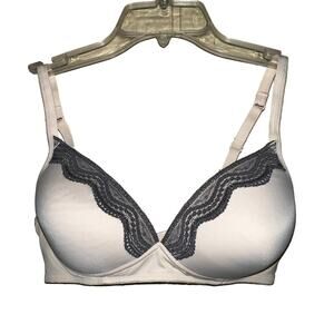 Warner's Light Beige Bra with Gray Lace Trim